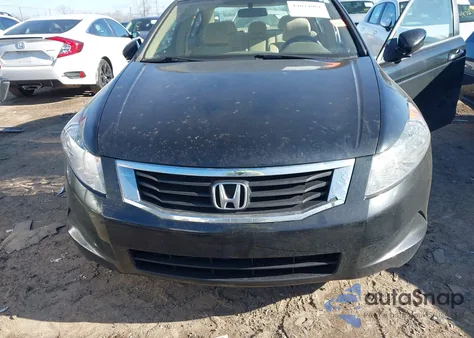 2008 Honda Accord 2.4 Lx-P z USA, uszkodzony, nr VIN 1HGCP26498A006742
